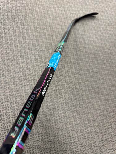 Junior Bauer Proto2 Left Hand Hockey Stick P28 40 Flex (New)