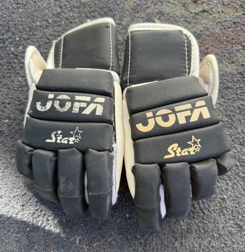 Hockey Player Gloves - JOFA