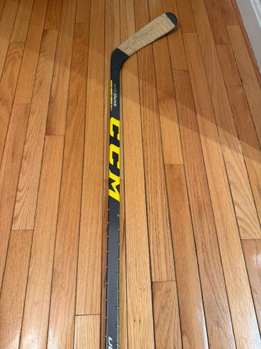 Senior CCM Ultra Tacks Right Handed Hockey Stick P29 85 Flex (Used)