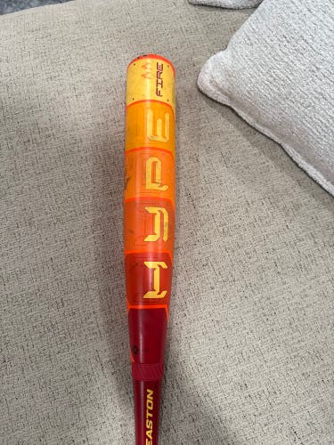 2025 Easton Hype Fire Composite USSSA Certified Bat (-5) 27 oz 32" (Used)