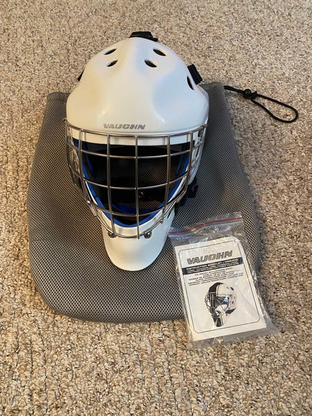 Senior Large Vaughn VM 2300 Goalie Mask (New old stock)