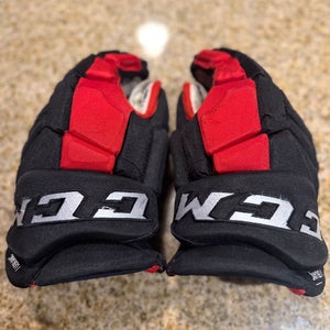 CCM Jetspeed gloves
