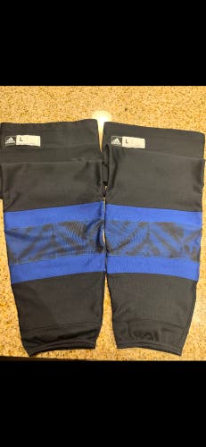 Toronto maple leafs “ next gen” socks