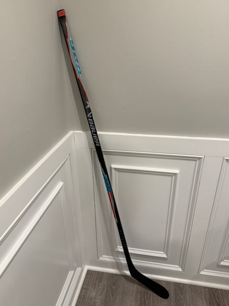 Senior Bauer Vapor FlyLite left Handed Hockey Stick P92 70 Flex (New) USA flag red white and blue
