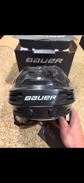 Bauer 4500 prostock helmet size L NIB