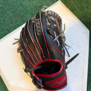 Wilson A1000 RH Infield Baseball Glove 11" (Used)