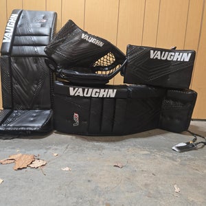 32"+ 2 2025 Vaughn VX1 Pro Carbon Regular Goalie Full Set (Used)