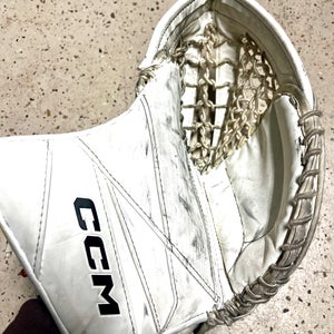 Used CCM Axis 2.5 Regular Goalie Catchers