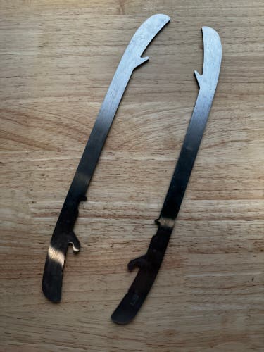 NHL Pro Stock Game Used Bauer LS2 296mm Skate Blades / Runners