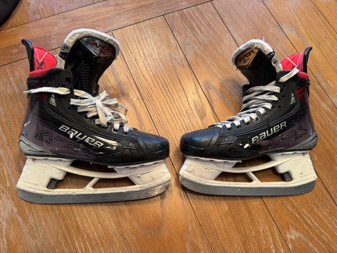 Bauer Vapor X5 Pro Hockey Skates Fit 3 Size 5.5 (Lightly Used)