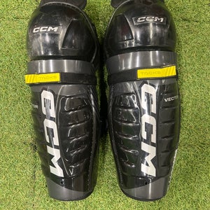 Junior CCM Vector Shin Pads 13" (Used)