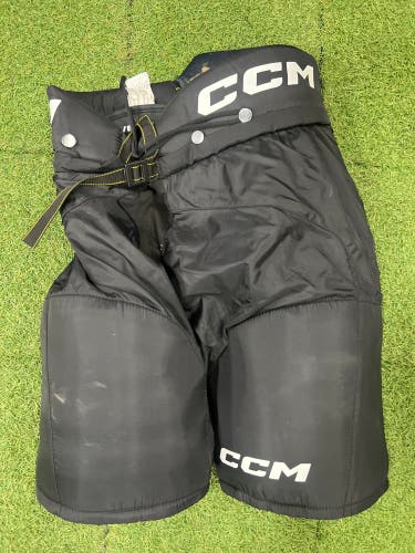 Senior Medium CCM Vector Hockey Pants (Used)