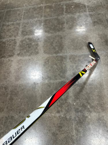 Youth Bauer Vapor X Hockey Stick Left Hand P92 Less Than 30 Flex (Used)