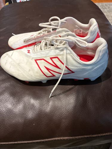 White Men's Size M 12.0 (W 13.0) Adult New Balance Burn X4 Low Top (Used)