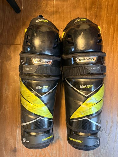 Senior Bauer Supreme Ultrasonic 15" Shin Pads Pro Stock (Used)Kraken Team Stock