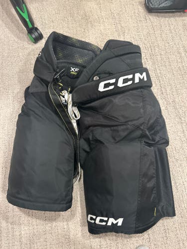 Men's Senior Large CCM Tacks XF Pro Hockey Pants (Used)