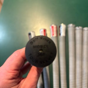 13 Golf Pride Tour velvet mid-sized Grips (New)