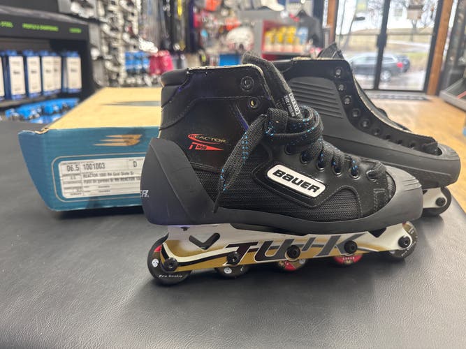 Bauer 1000 Inline Goalie Skates Regular Width Size 6.5 (New)
