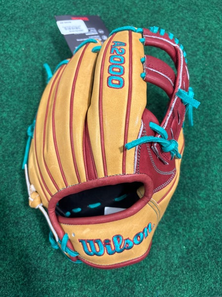 Red & Brown Wilson A2000 1716 RH Infield Baseball Glove 11.5" (New)