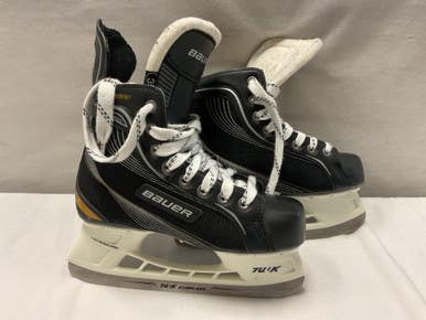 Used Bauer TUUK Boys Softboot Skate Black Youth 06.0 11490-S000267966