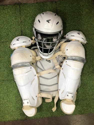 Intermediate Easton Jen Schro Catcher's Combo (Used)