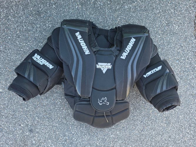 Senior XS Vaughn Ventus SLR Pro Carbon Goalie Chest Protector (Used)