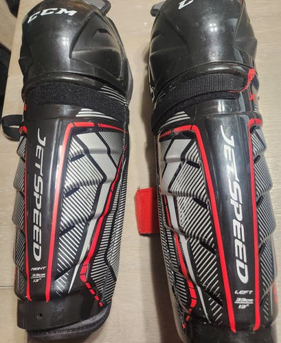 Junior CCM JETSPEED XTRA 13" Shin Pads (Used)