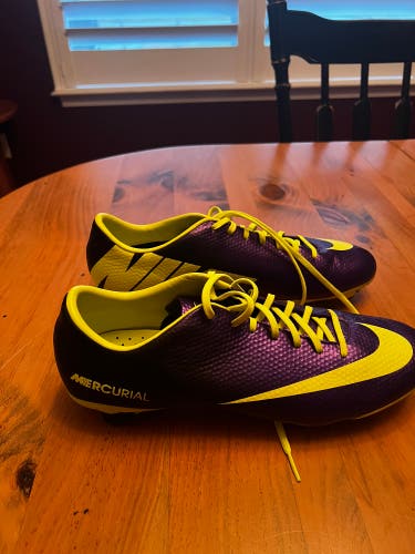 Purple Men's Size M 11.0 (W 12.0) Nike Mercurial Vapor IX Cleats (Used)