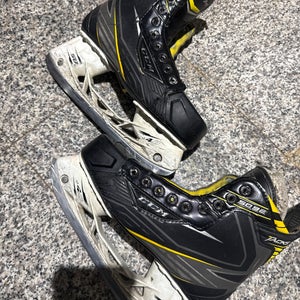 CCM Tacks Hockey Skates Regular Width 6 (Used)