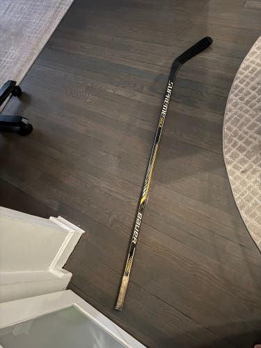 Senior Bauer Supreme MX3 Right Handed Hockey Stick PM9 112 Flex (Used)