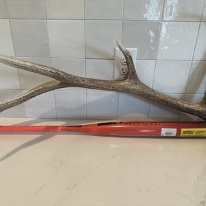 NIW 2026 Easton Ghost Advanced 33/23 (-10) Fastpitch Softball Bat