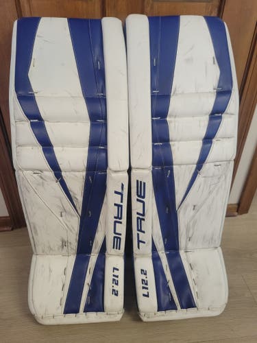 34" True L12.2 Pro Goalie Leg Pads Pro Stock (Used)