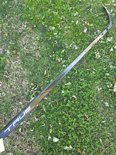 Senior True HZRDUS 5X4 Hockey Stick (Cut - 63")