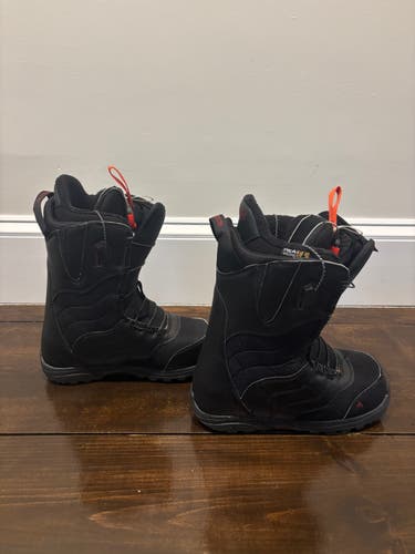 Women's Size W 6.5 Burton Mint Snowboard Boots (Used)