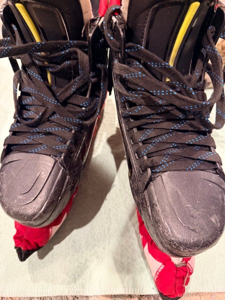 Bauer Vapor 2X Pro Hockey Skates Regular Width 5.5 (Used)