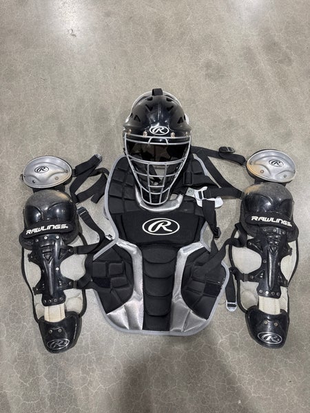 Youth Rawlings Catcher's Set (Used)