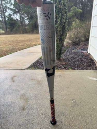 2024 DeMarini The Goods One Piece Alloy USSSA Certified Bat (-8) 22 oz 30" (Used)