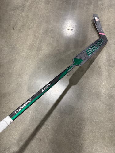 Senior Bauer M5 Pro Goalie Stick Regular 26" Paddle (Used)