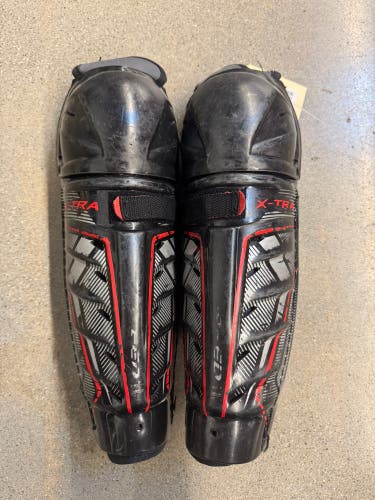 Junior CCM JetSpeed XTRA Pro Shin Pads 11" (Used)