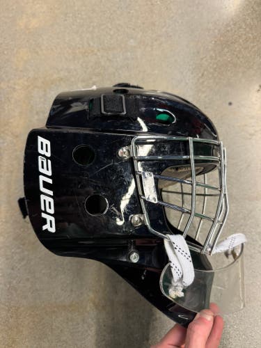 Black Junior Bauer NME Goalie Mask (Used)