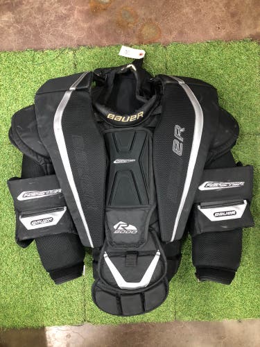 Senior XL Bauer Reactor 9000 Goalie Chest Protector (Used)