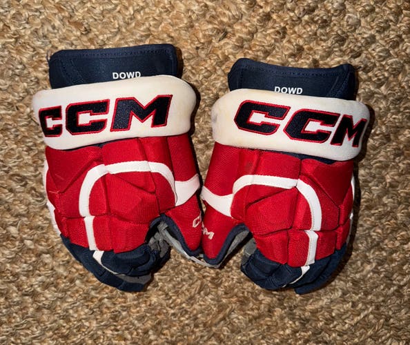 Washington Capitals Nic Dowd Game Used Worn CCM HG12 Hockey Gloves 14” NHL