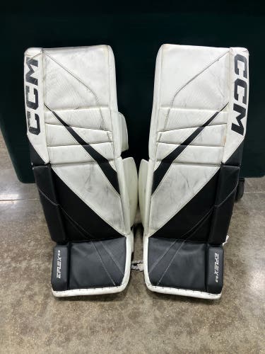 White 32"+1 Intermediate CCM EFlex 6.9 Goalie Leg Pads (Used)