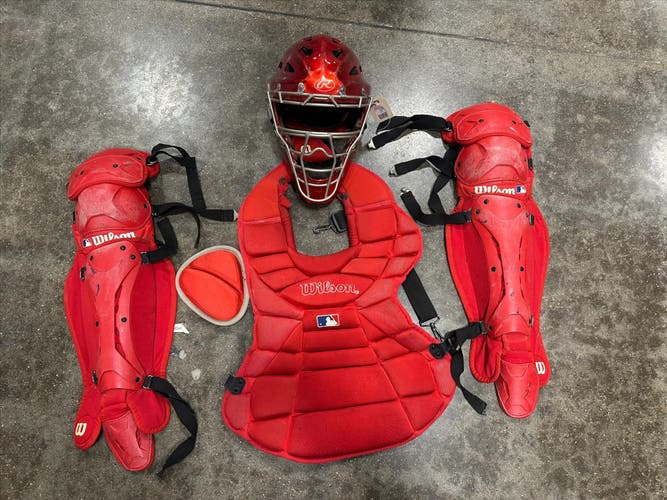 Wilson/Rawlings Combo Catcher's Set | Adult