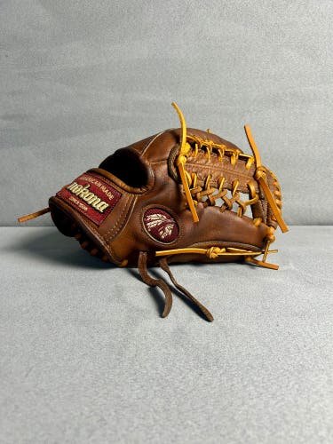 Nokona WB1150 RH Baseball Glove 11.5" (Used)