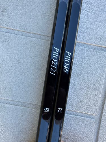 (2) prostockhockeysticks PSHS - PRO46 - PRO2121 - 77 flex and 85 flex - (used)