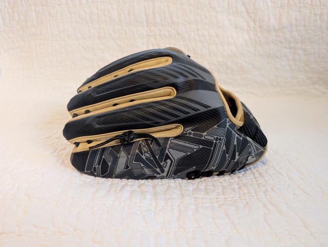 Rawlings Rev1x 11.75 Baseball Glove RHT