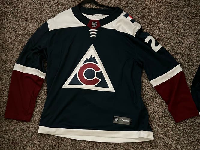 Colorado avalanche alternate hockey jersey Nathan McKinnon 29 size xl men’s