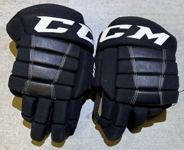 13” CCM Gloves *HOLE IN PALM*