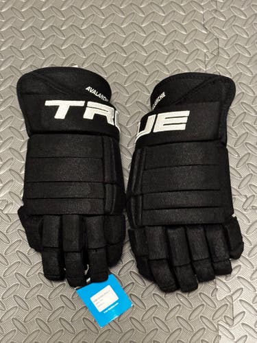 True 15" Pro Stock 4 Roll hockey gloves  (New)
